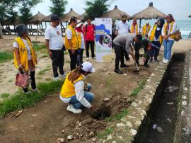 Lion Club Internasional Baksos Penanaman Bibit Cemara,Tanaman Tebubaya dan sirsat